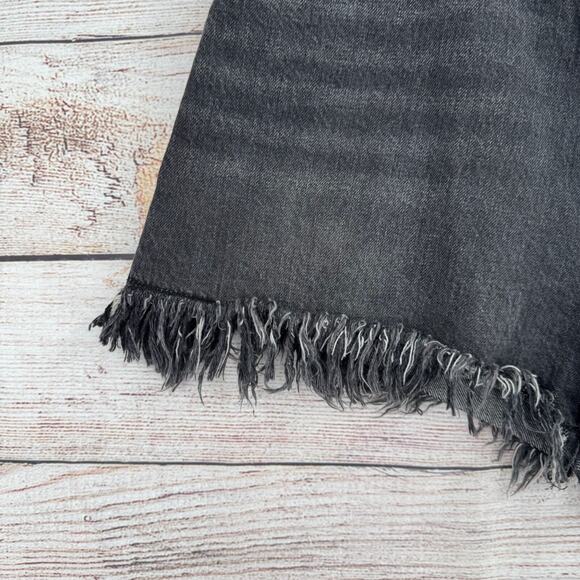 Good American Good 90s Long Fray Hem Shorts Women's Size 8/29 Black/Gray - Picture 5 of 12